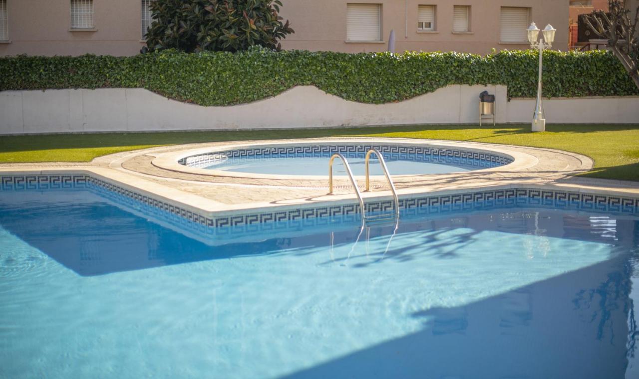 R142 Manila Resort Central Calafell Exterior foto