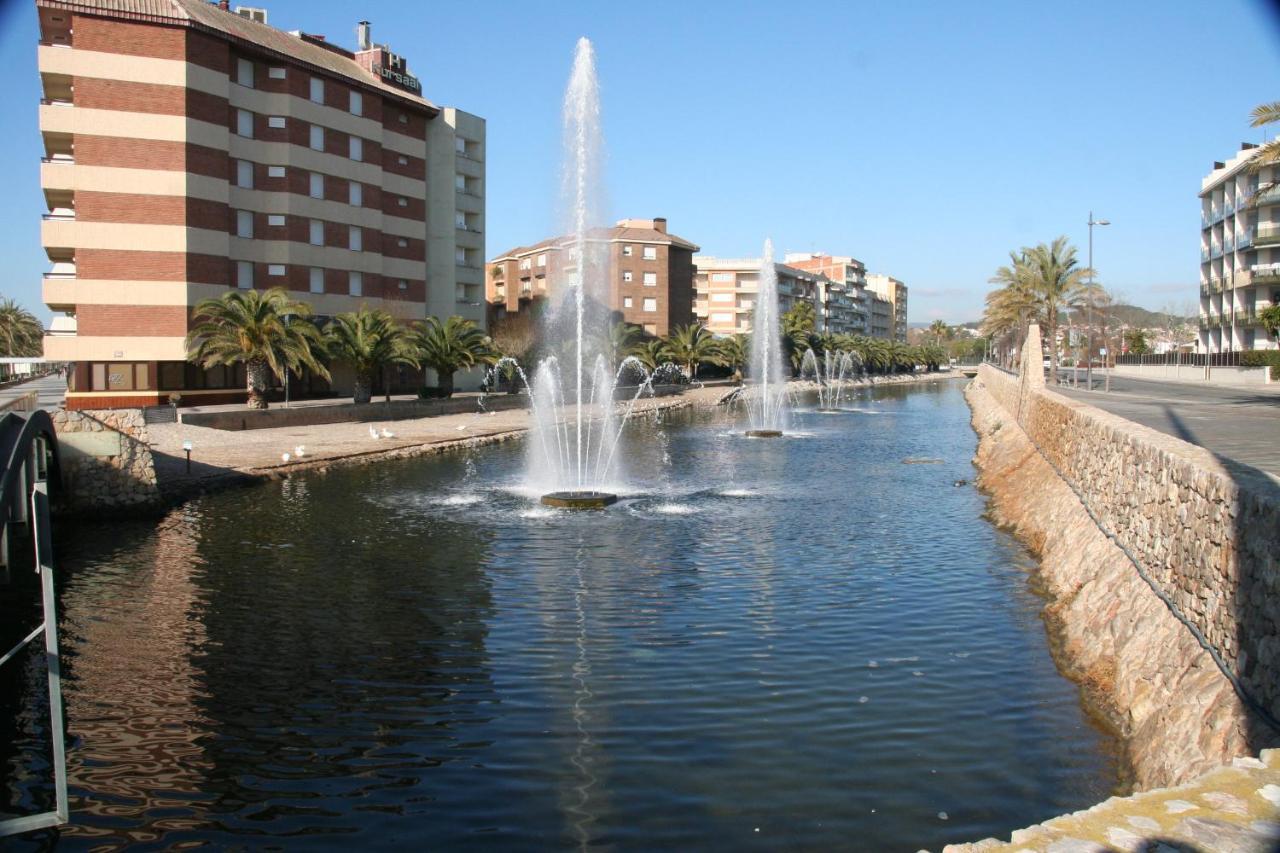 R142 Manila Resort Central Calafell Exterior foto